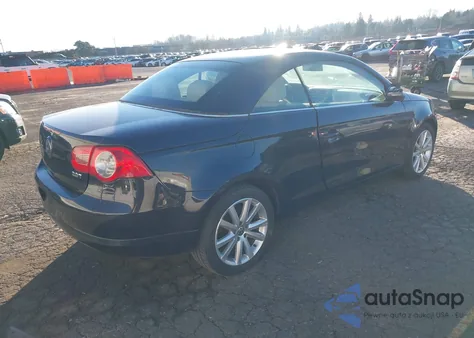 2011 Volkswagen Eos Komfort z USA, uszkodzony, nr VIN WVWBW7AH2BV004528